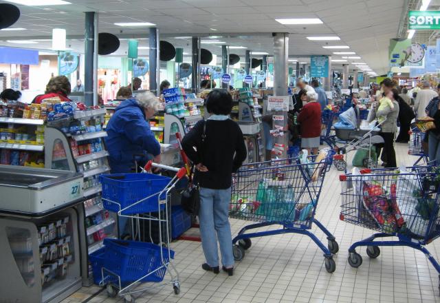 Comment choisir la caisse la plus rapide au supermarché ?