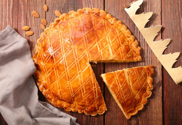 Comment faire pour que la galette des rois ne gonfle pas trop à la cuisson ?