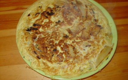 Omelette chou vert et pommes de terre