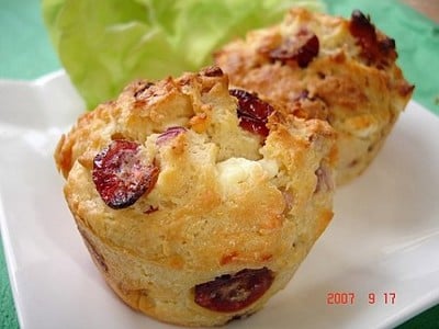 Muffins à la féta et aux cranberries