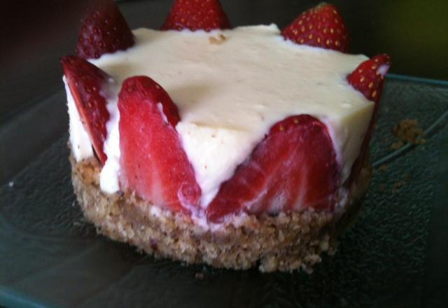 Cheesecake noisette fraise et chocolat blanc