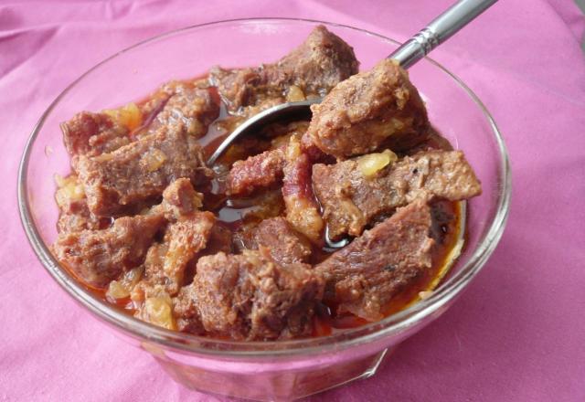 Goulash au vin blanc