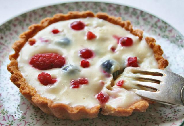 Tartelettes au chocolat blanc et aux fruits rouges