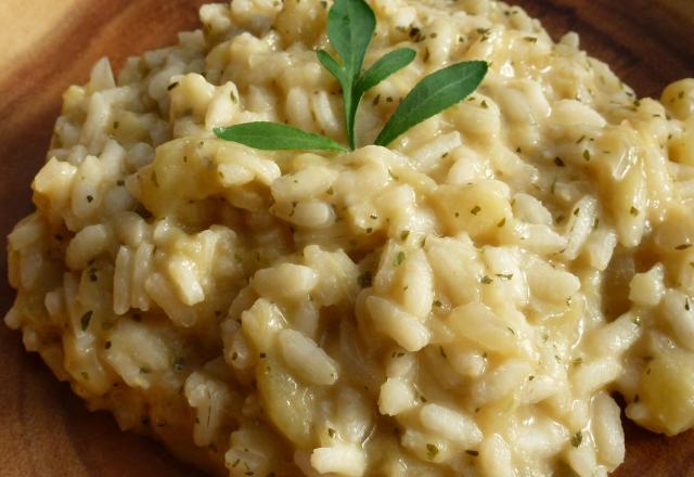 Risotto d'inspiration iranienne aux aubergines et au kashk