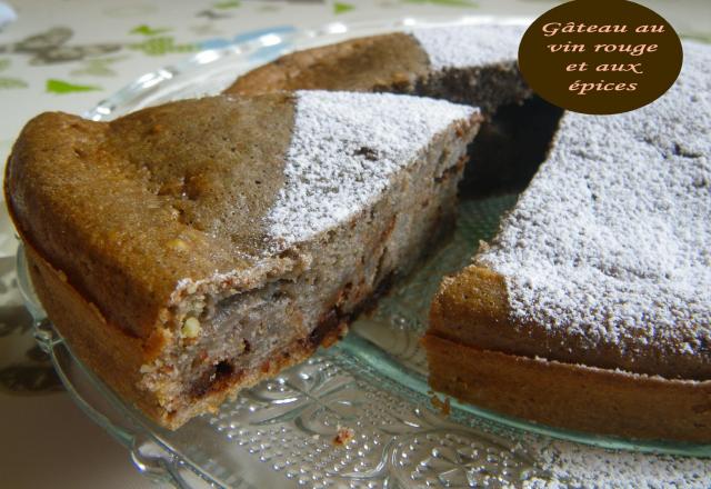 Gâteau au vin rouge et épices