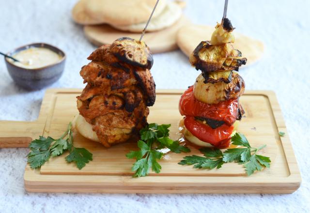 Kebab maison au poulet et aux légumes