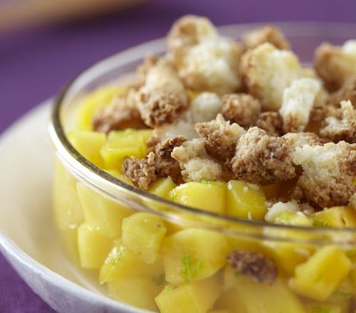 Crumble de mangue au citron vert