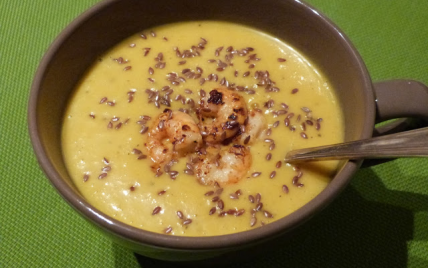 Velouté de courge butternut au curry et lait de coco et ses crevettes