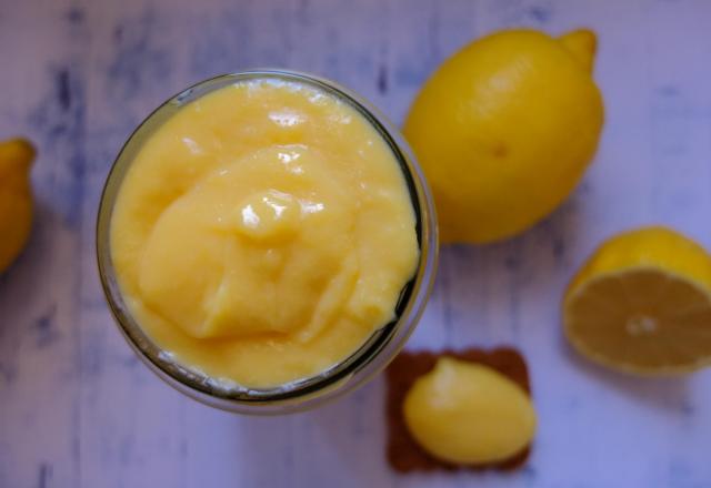 Lemon curd (crème au citron)