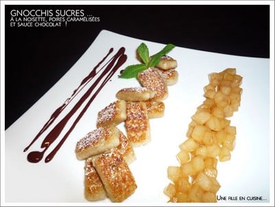 Gnocchis sucrés à la noisette, poire juste poêlée et sauce chocolat