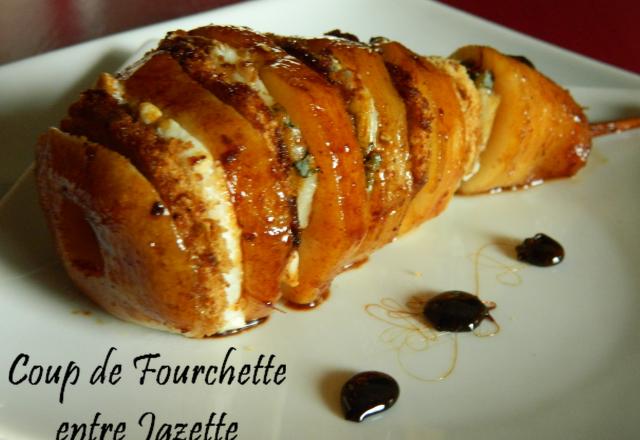 Millefeuilles de poire épicées au roquefort