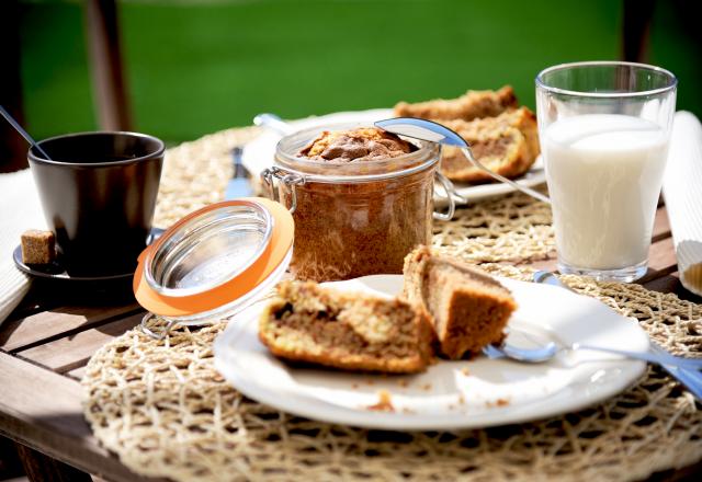 Gâteau marbré en bocal