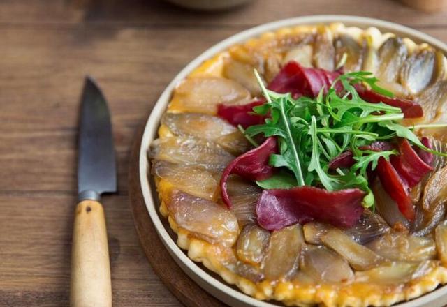 Tatin d'échalotes avec son filet de canard séché Aoste