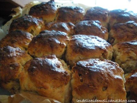 Scones au muesli et au miel