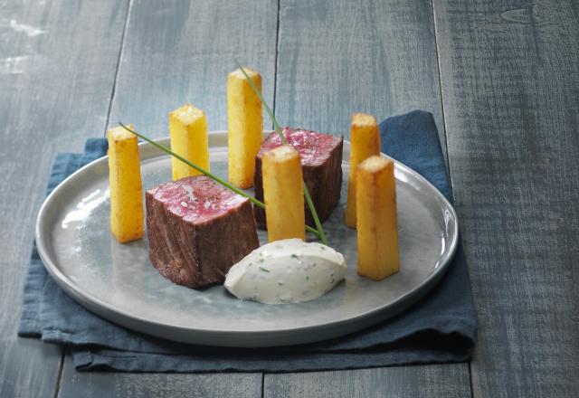 Filet de bœuf et Pomme pont-neuf avec ses dips de St Môret® aux condiments