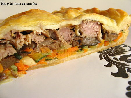 Tourte au canard, champignons et légumes