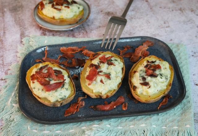 Pommes de terre farcies au Roquefort et bacon croustillant