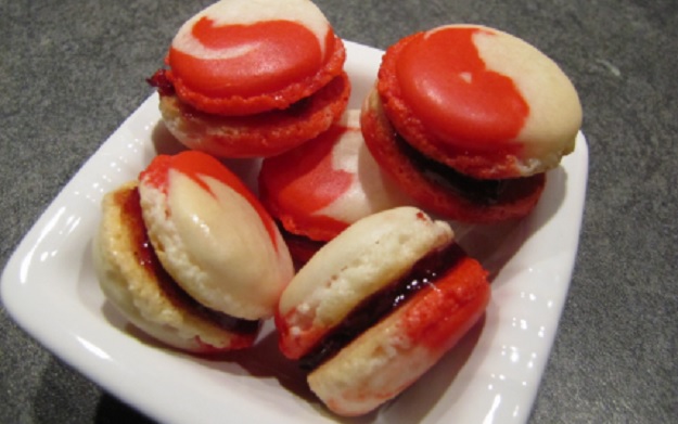 10 gâteaux et biscuits bicolores pour surprendre tout le monde