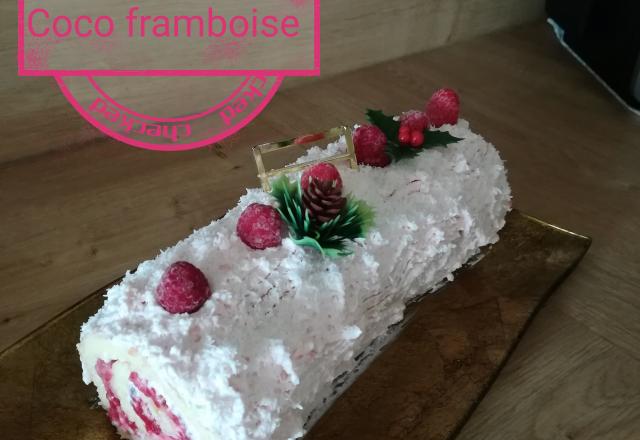 Buche Noix de Coco et Framboises de Noël