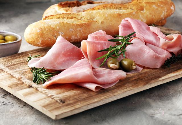 Jambon cru ou jambon cuit, lequel est meilleur pour la santé ? Cette diététicienne répond