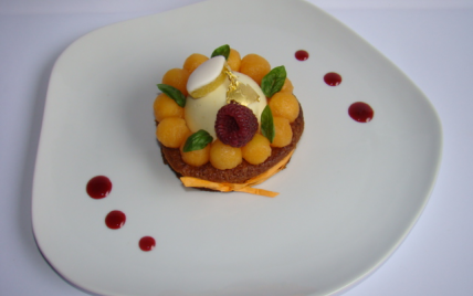 Tartelette melon, framboise, basilic et huile d'olive