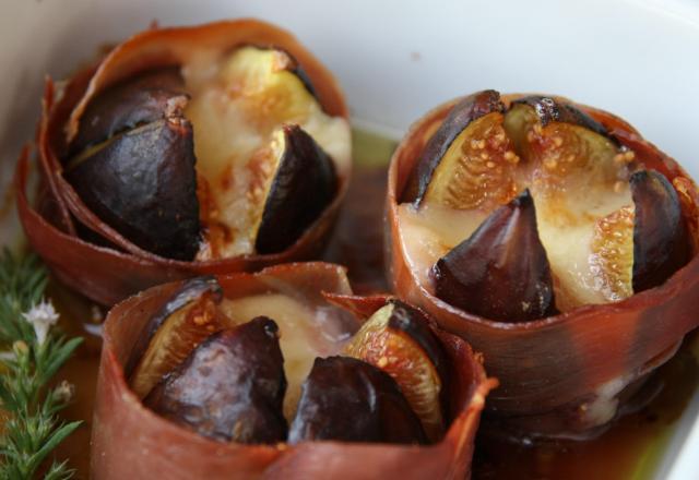 Figues au Cantal et au jambon cru