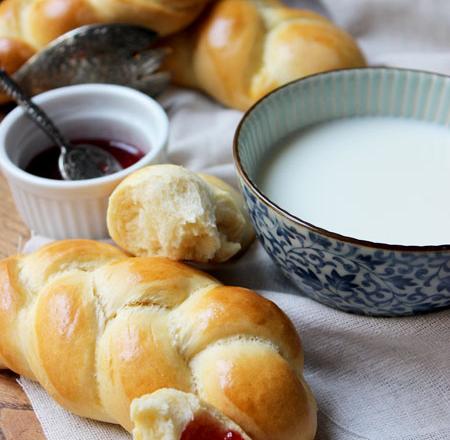 Mini-brioches tressées