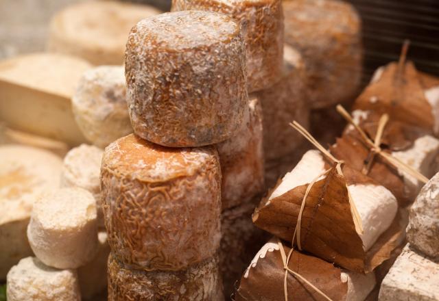 Alerte rappel produit : quels sont les fromages de chèvre qu’il ne faut surtout pas consommer ?