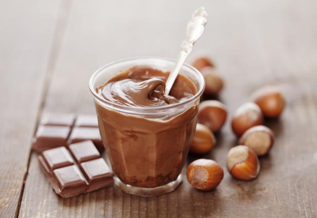 Pâte à tartiner maison aux noisettes et chocolat noir