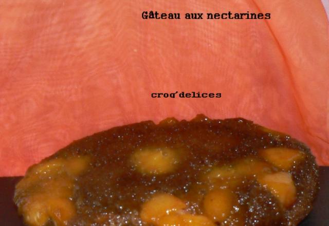 Gâteau aux nectarines