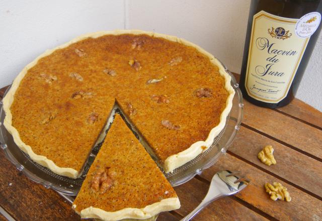 Tarte aux noix et Macvin du Jura