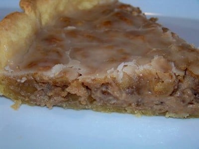 Tarte au noix et son glaçage au rhum