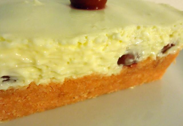 Cheesecake aux cerises et chocolat blanc