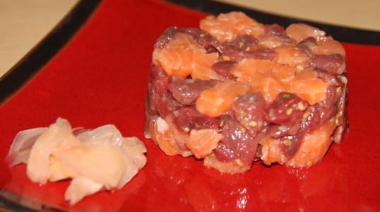 Tartare de saumon de Norvège et rumsteak au gingembre et graines de sésame