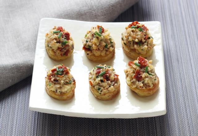 Toast de pommes de terre aux sardines et tomates séchées