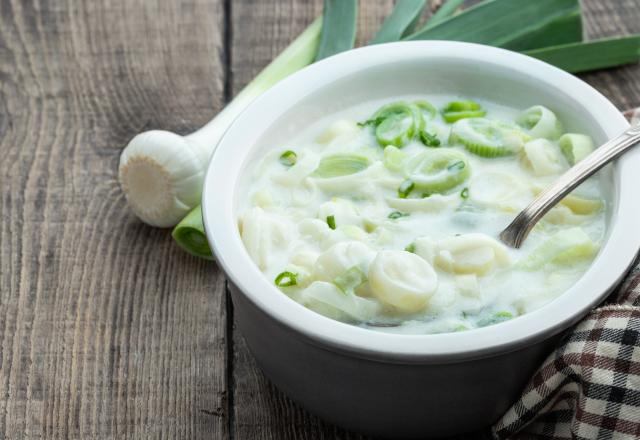 Envie de changer ? Découvrez la recette de la blanquette de poireaux de Julie Andrieu