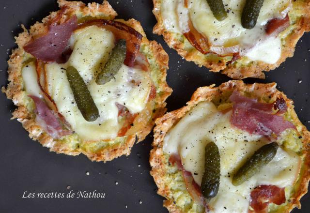 Tartelettes de pommes de terre à la coppa et au fromage                                                                                                     