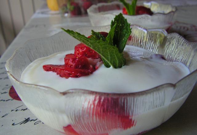 Fraises au fromage blanc traditionnelles