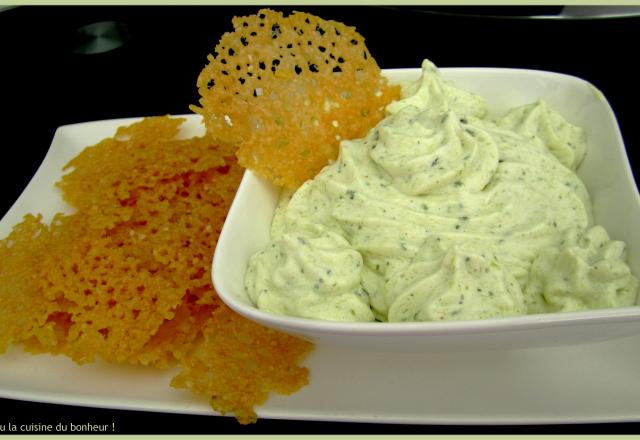 Mousse de courgette et tuiles au parmesan