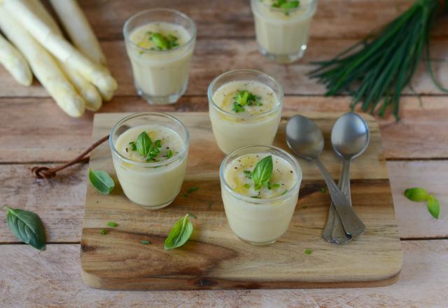 Soupe froide aux Asperges des Sables des Landes IGP et au basilic