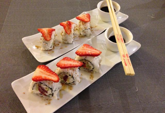 Sushi maguro ichigo roll ( Sushi rouleau thon fraise )