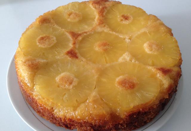 Gâteau ananas caramélisé