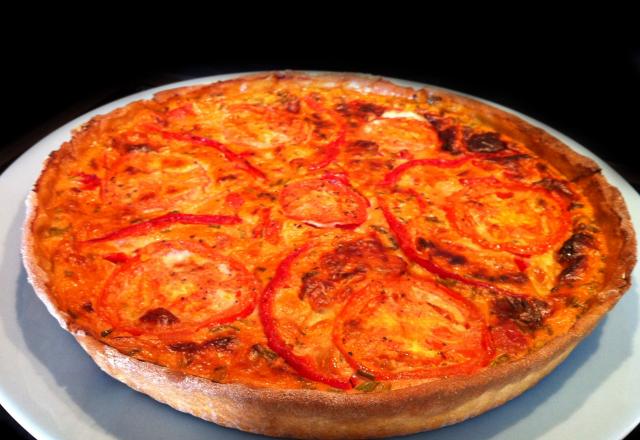 J'ai attrapé un coup de soleil ! Quiche écarlate: tomate-mozza-poivron !