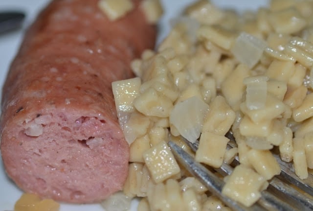 Croziflette et diots au vin blanc