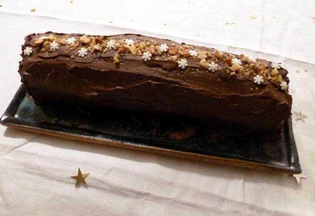 Bûche chocolat noisettes caramélisées