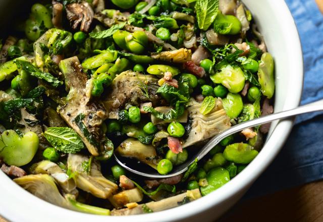 Parfaite pour la saison : Luana Belmondo partage sa recette de vignarola, une cocotte aux légumes printaniers