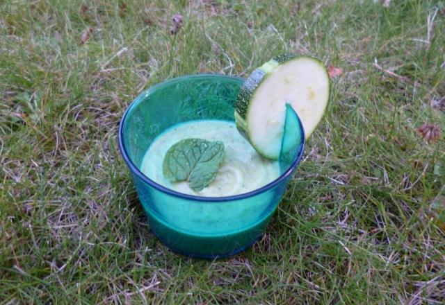 Gaspacho de courgettes marinées