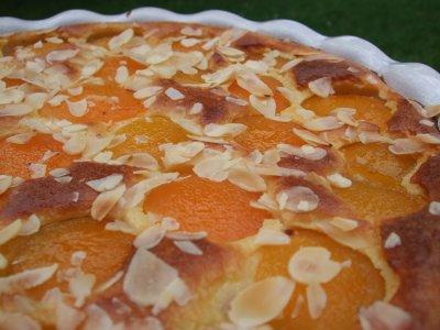 Gâteau abricots et amandes façon clafoutis