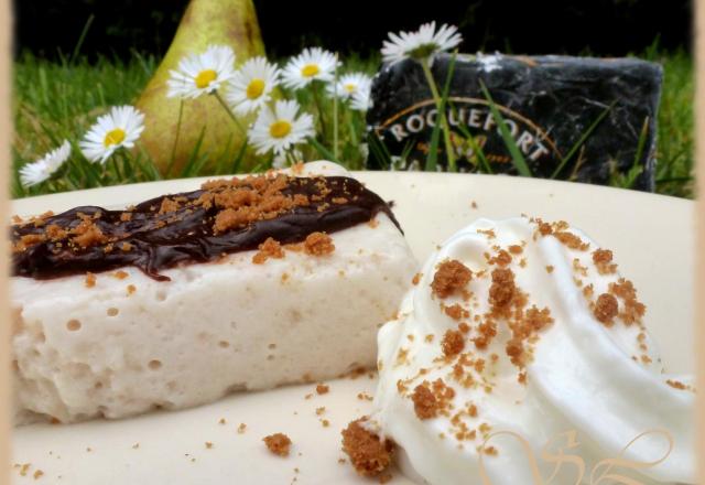 Poire fondante et sa sauce au chocolat Roquefort déstructurée