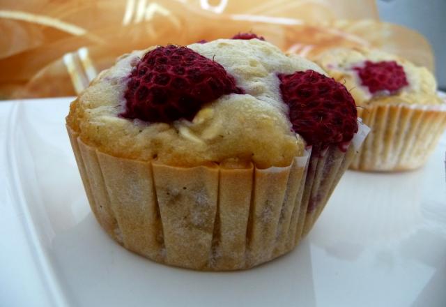 Muffins aux framboises & flocons d'avoine